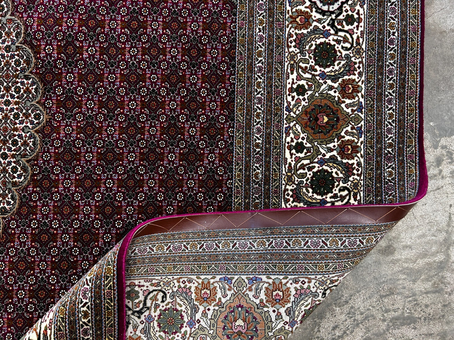 8'2"x11'10" Fine Hand-Knotted Silk & Wool Tabrize Fish Style Rug