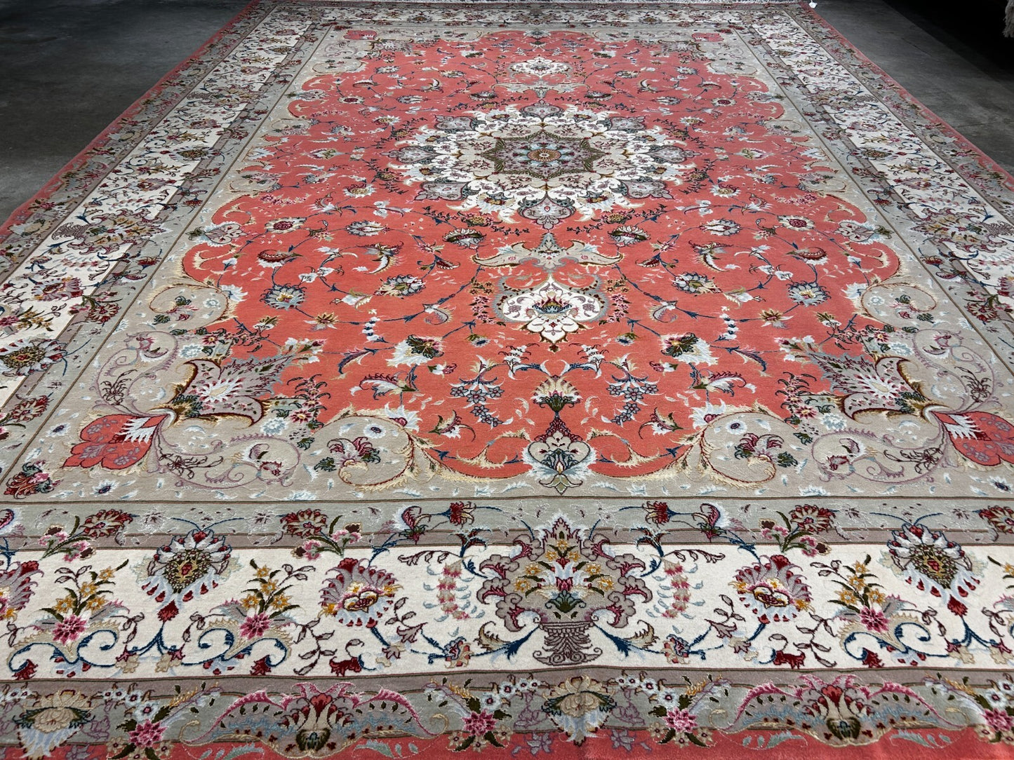 8'4"x12'3" Very Fine Hand-Knotted Wool & Silk Tabrize Rug