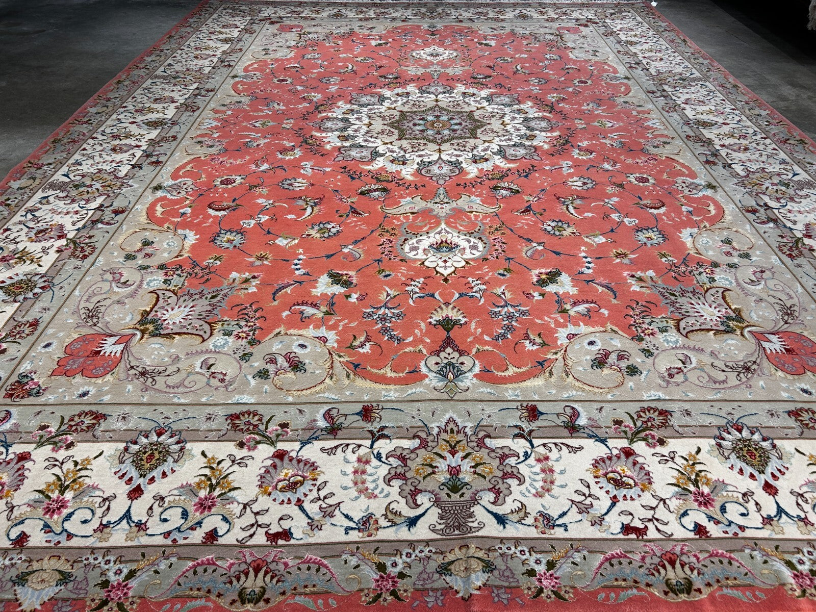 8'4"x12'3" Very Fine Hand-Knotted Wool & Silk Tabrize Rug