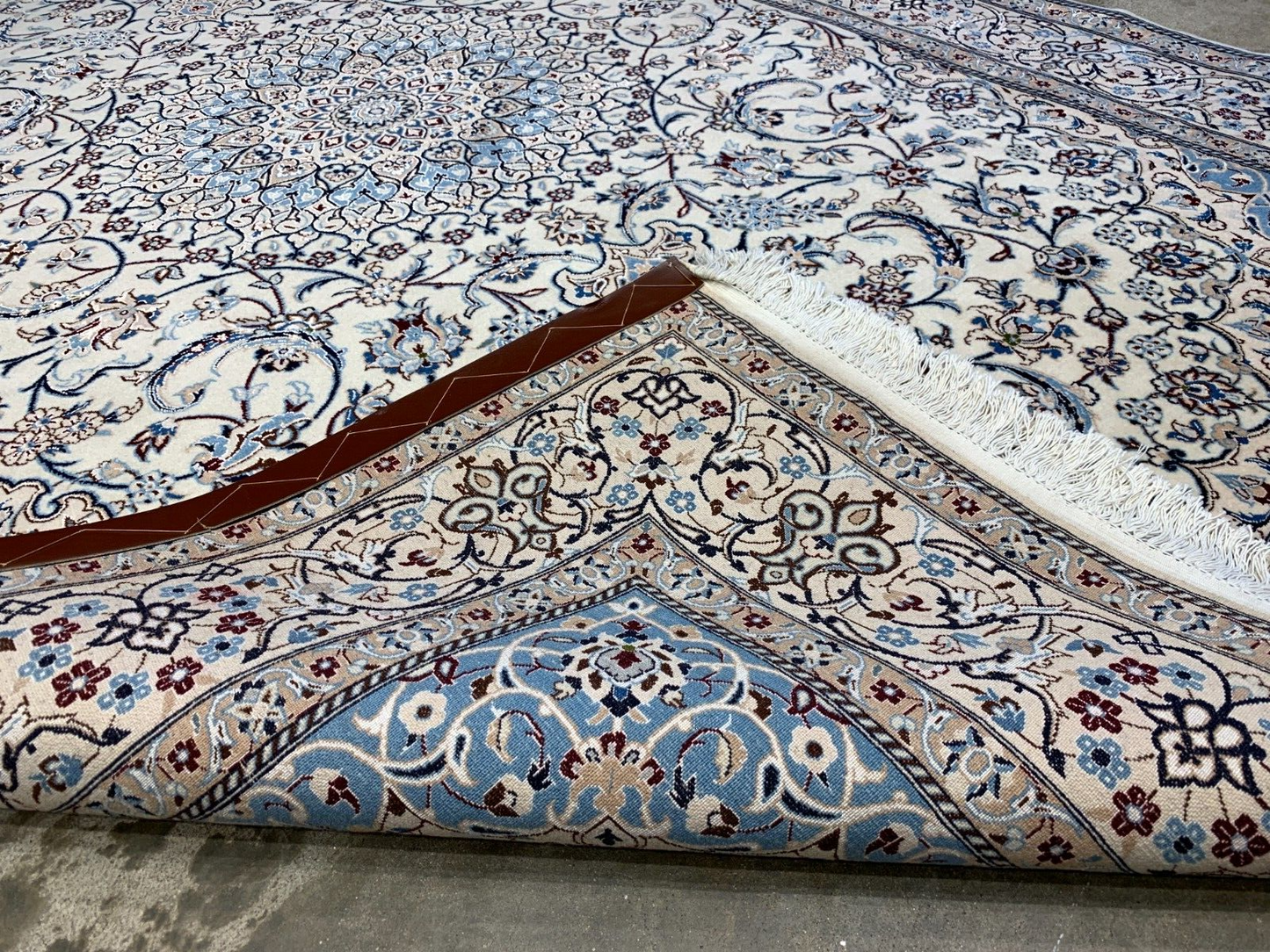 4'2"x6'7" Fine Hand-Knotted Wool & Silk Blend Naine Carpet - Area Rug