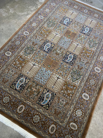 4'6"x7' Fine Hand-Knotted 100% Wool Pile Qume Rug