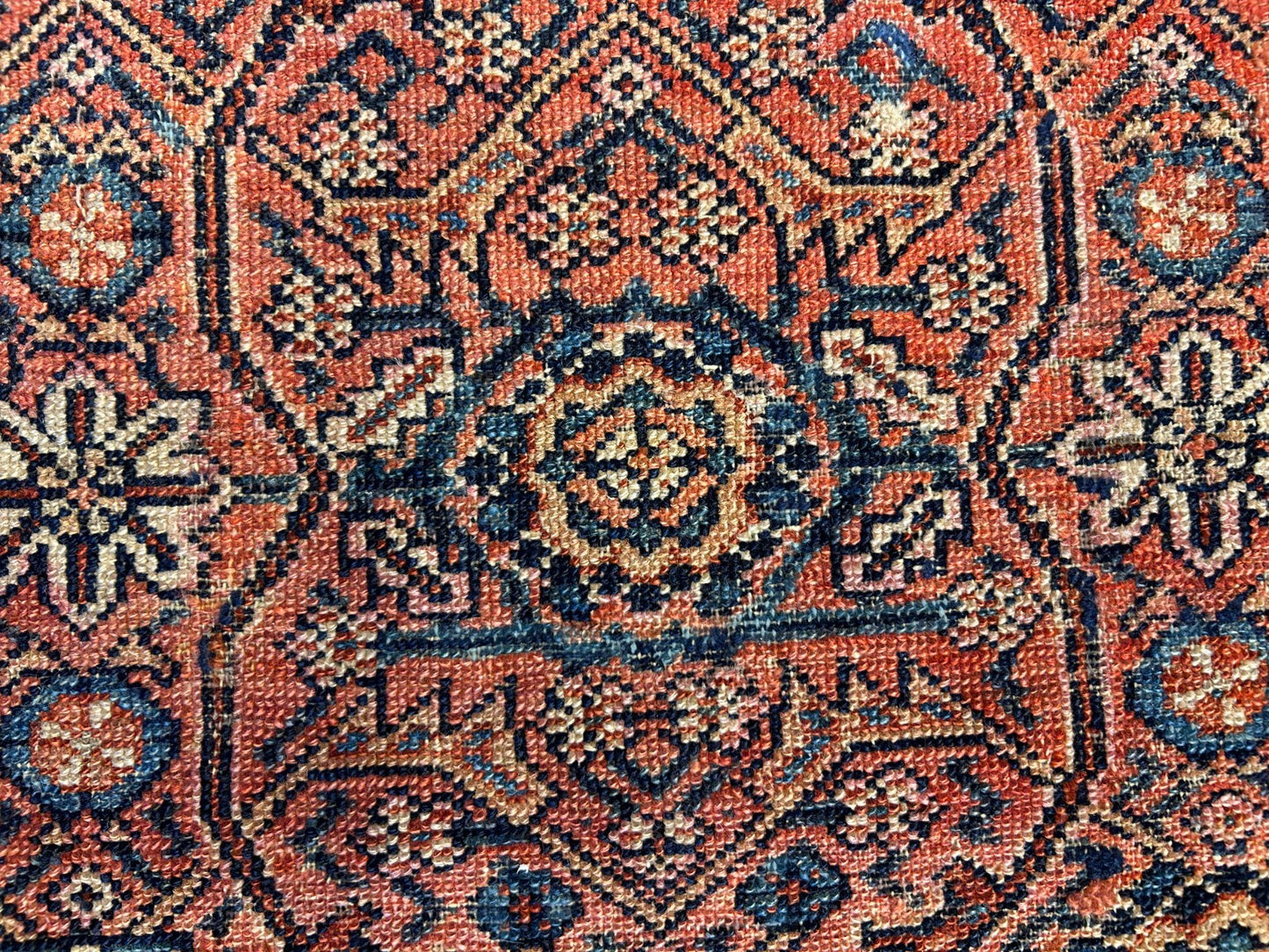 5'1"x6'1" Antique Hand-Knotted 100% Wool Pile Sennehe Area Rug - Carpet