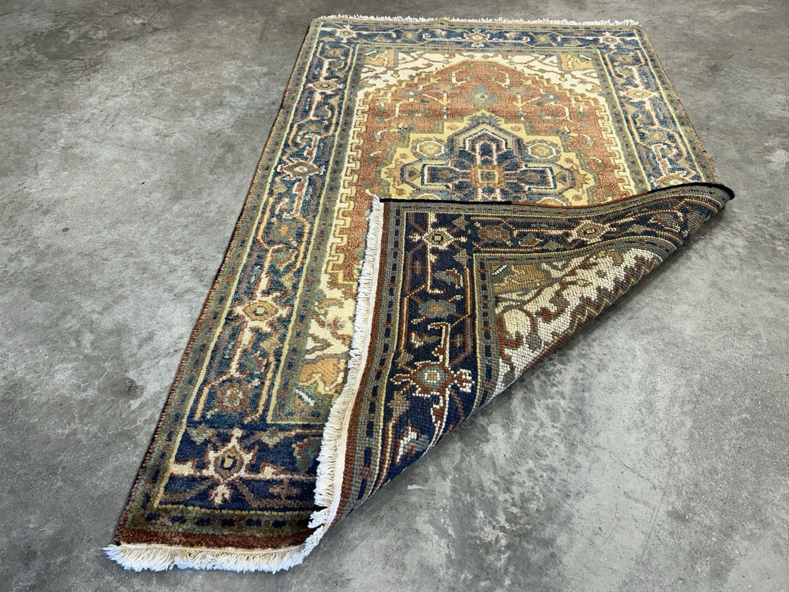 3’1”x5’ Hand-Knotted 100% Wool Indoserapi Area Rug - Carpet