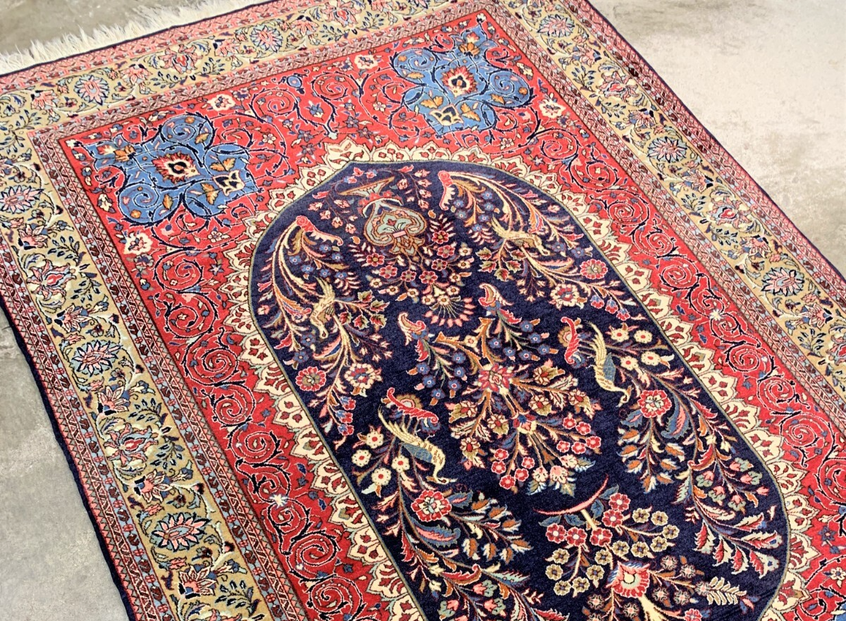 Collector Item -  4'4" x 6'7'' Very Fine Hand-Knotted 100% Wool Kashane Rug