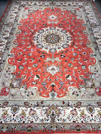8'4"x12'3" Very Fine Hand-Knotted Wool & Silk Tabrize Rug