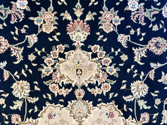 9'x12' Hand-Knotted Wool & Silk Blend Oriental Rug