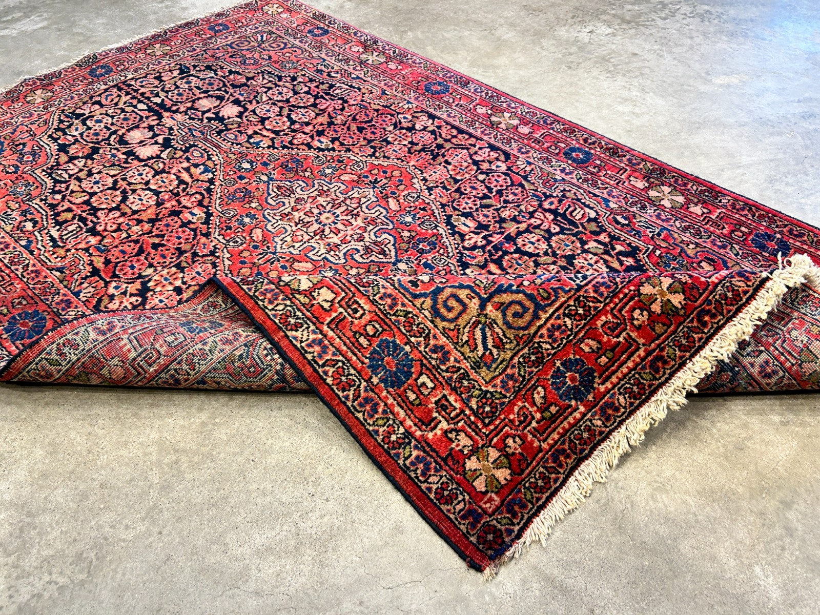 Rare Antique _ 3'5"x5'3" Hand-Knotted 100% Wool Pile Sarouke Josan Area Rug