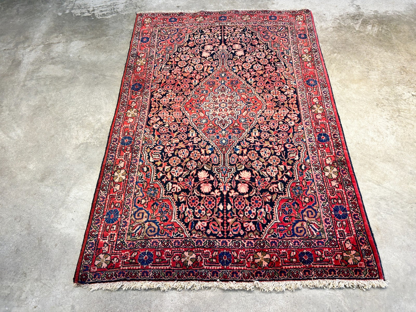 Rare Antique _ 3'5"x5'3" Hand-Knotted 100% Wool Pile Sarouke Josan Area Rug