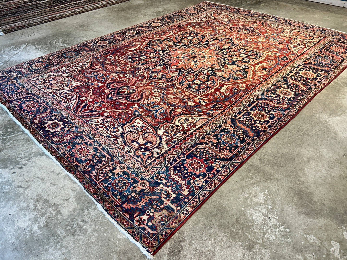 8'5"x11'9" Hand-Knotted 100% Wool Pile Herize Rug