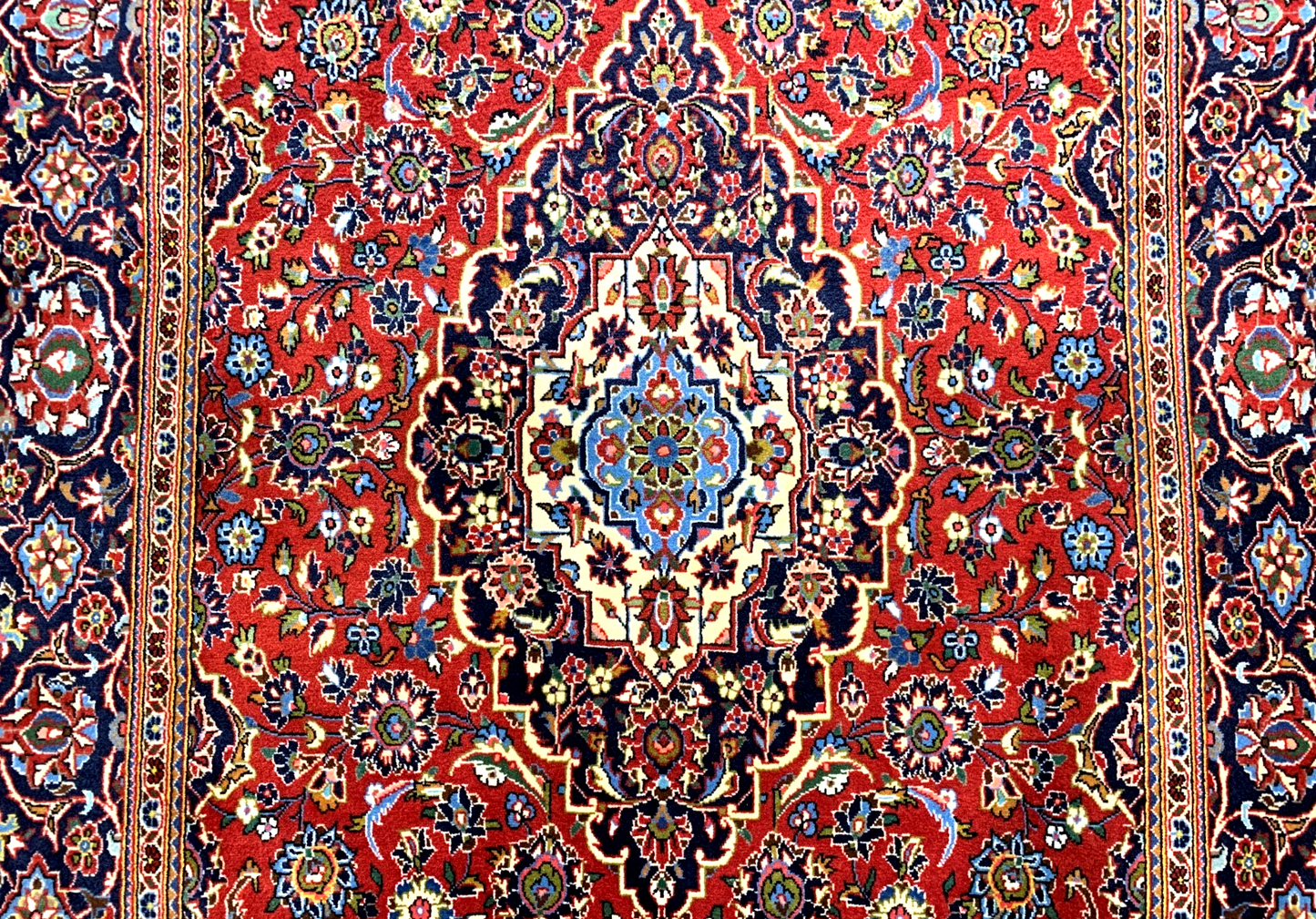 4'6" x 7'6'' Very Fine Lamb Wool Hand-Knotted 100% Wool Carpet - Kashane Rug