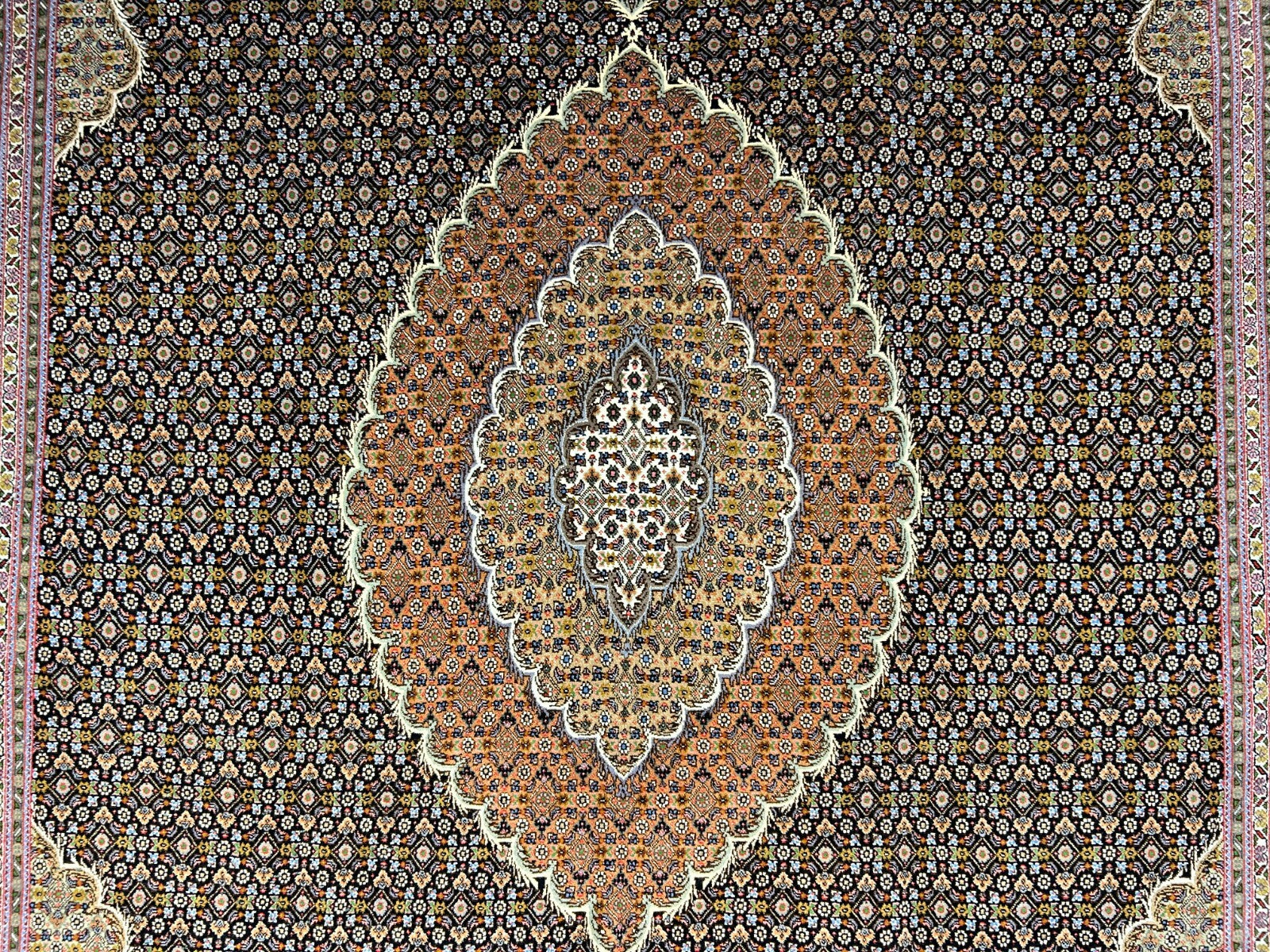 6'7"x9'9" Fine Hand-Knotted Wool & Silk Blend Tabrize Mahi Area Rug