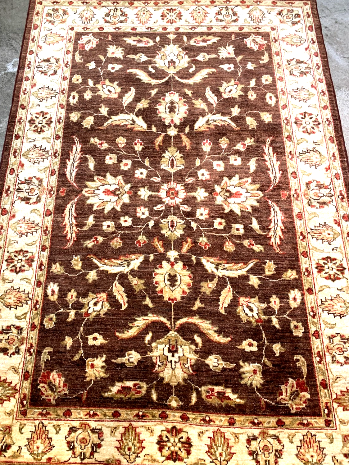 3'11" x 5'11" Very-Fine Hand-Knotted 100% Wool Floral Area Rug - Carpet