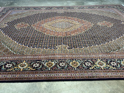 6'8"x9'8" Fine Hand-Knotted Wool & Silk Oriental Tabrize Rug - Area Carpet