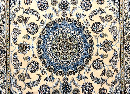 3'3"x4'9'' Very Fine Hand Knotted Silk & Wool Naine Area Rug - Carpet