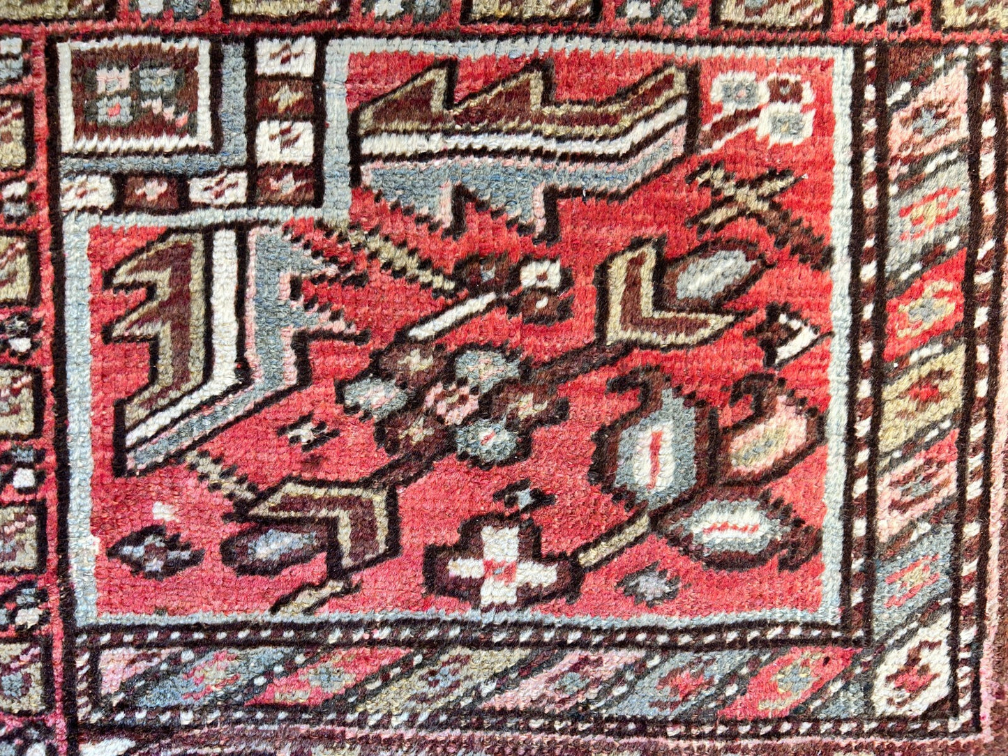 8'10"x11'8" Hand-Knotted 100% Wool Pile Herize Rug