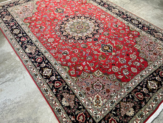 6'7"x9'10" Fine Hand-Knotted Wool & Silk Blend Tabrize Carpet - Area Rug