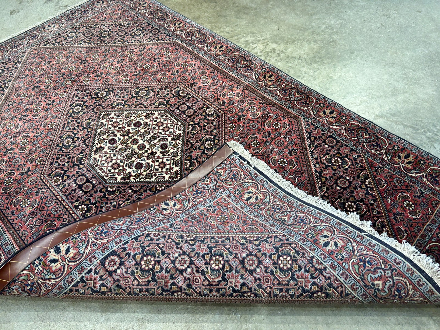 3'8"x5'10" Hand-Knotted 100% Wool Bidjare Carpet - Area Rug
