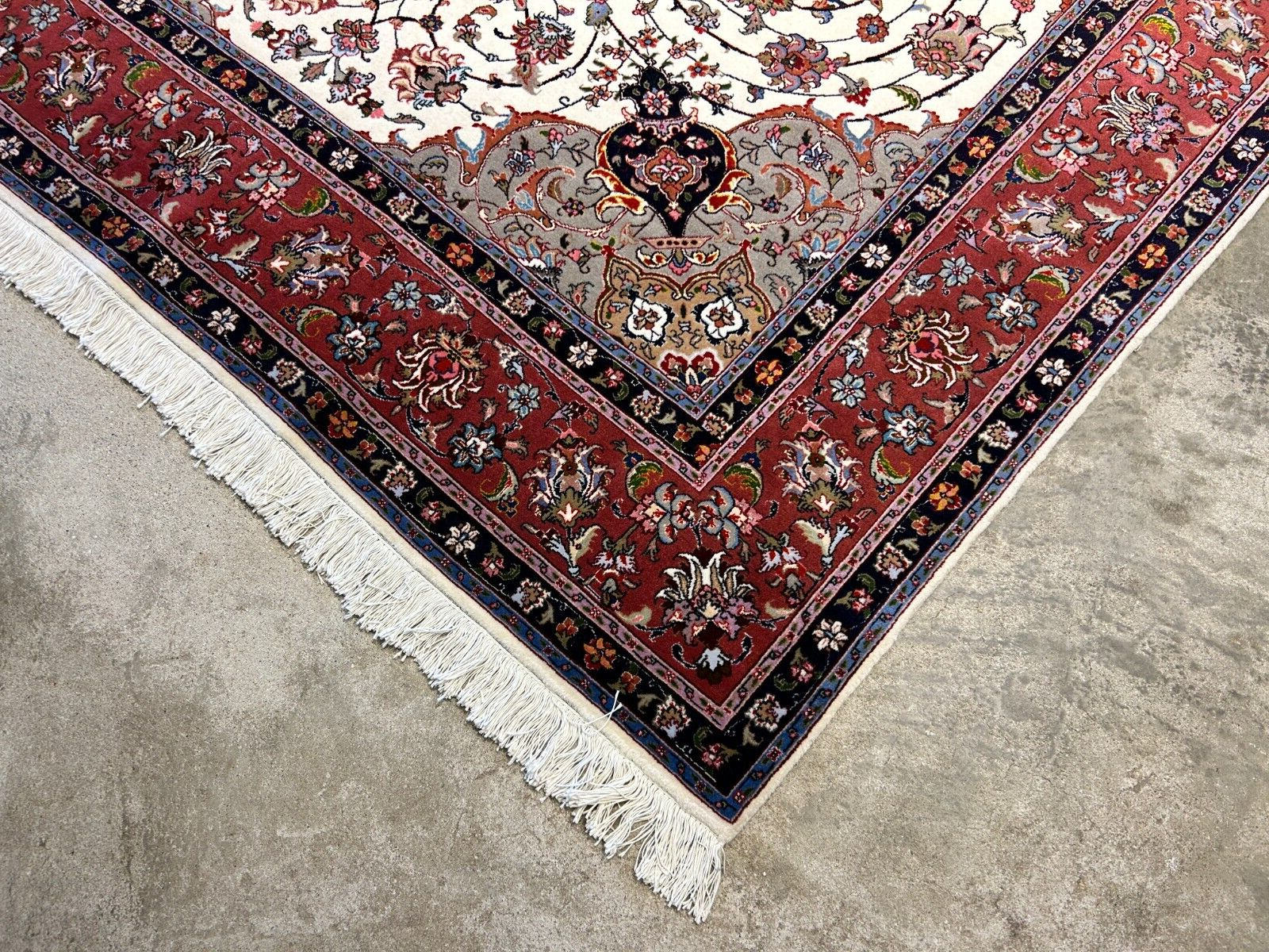 6'2"x9'3" Fine Hand-Knotted Wool & Silk Blend Tabrize Carpet - Area Rug