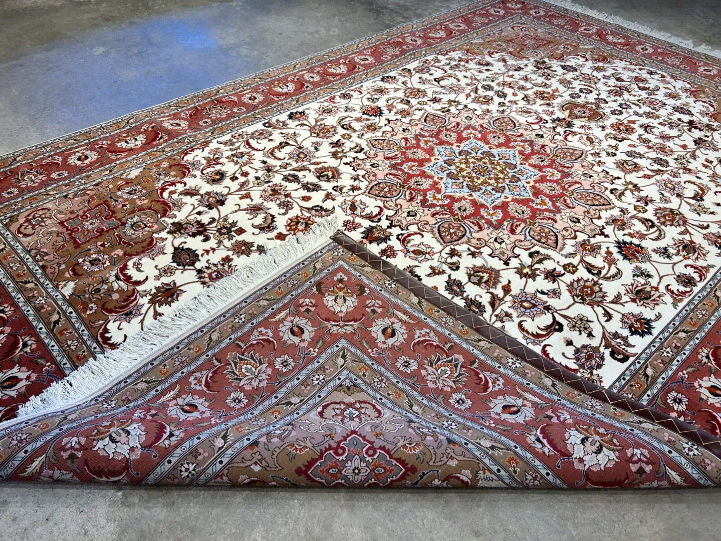 6'7"x10'1" Fine Hand-Knotted Wool & Silk Tabrize Rug - Area Carpet