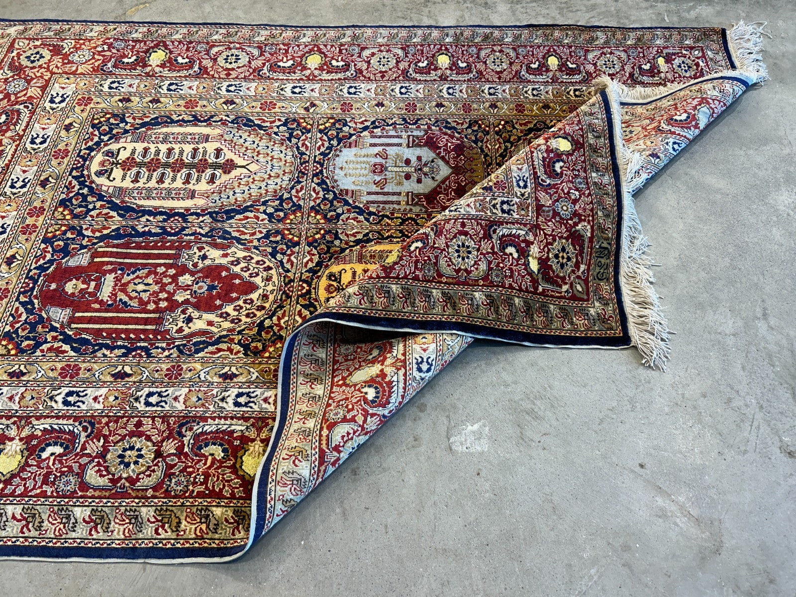 3'x4'5" Exquisite Fine Hand-Knotted 100% Silk Hereke Area Rug