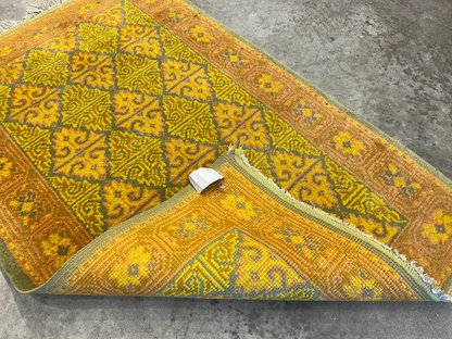 2'9"x4'2" Hand-Knotted 100% Wool Pile Oriental Area Rug - Carpet