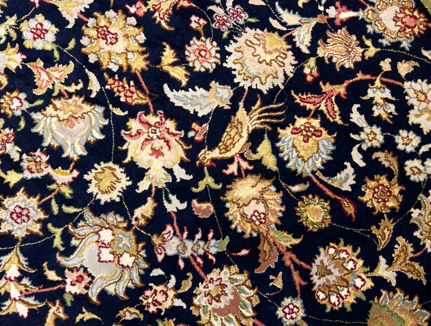 8'7"x12'3" Very Fine Hand-Knotted Wool & Silk Tabrize Area Rug - Carpet