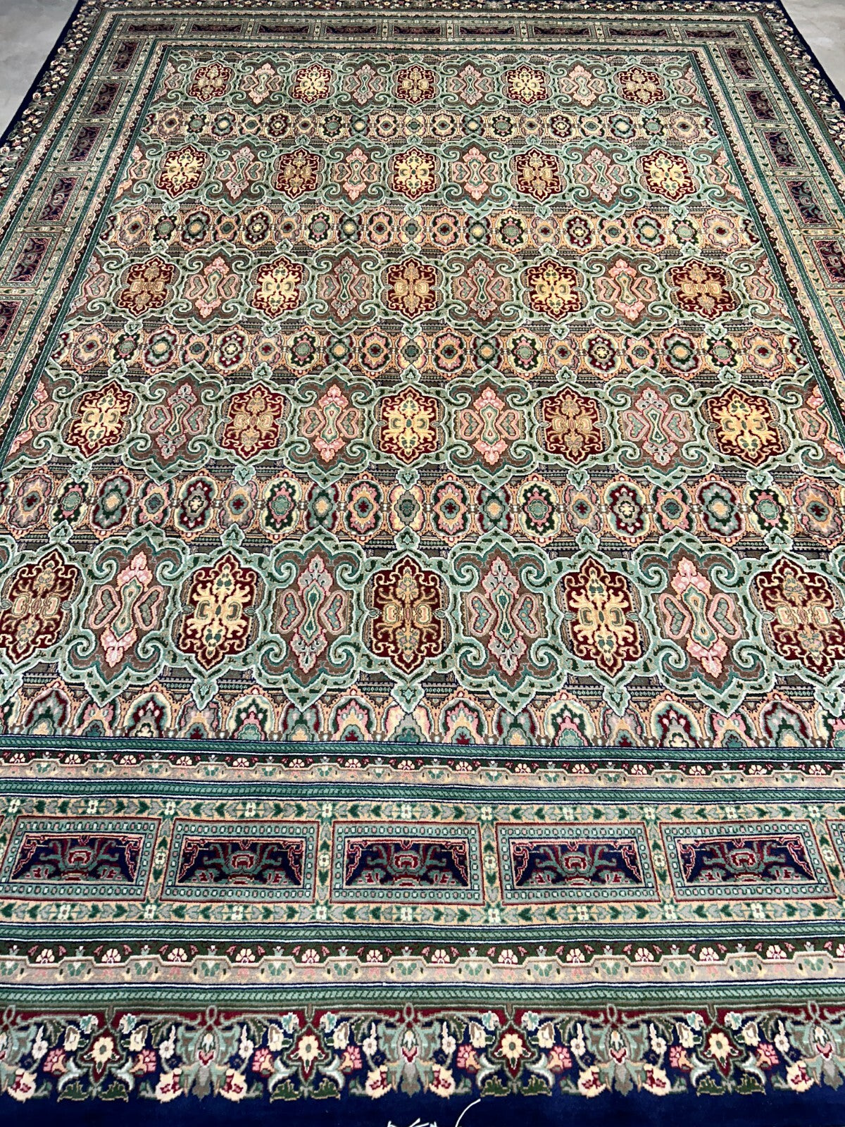 8'10"x11'10" Hand-Knotted 100% Wool Pile Oriental Rug