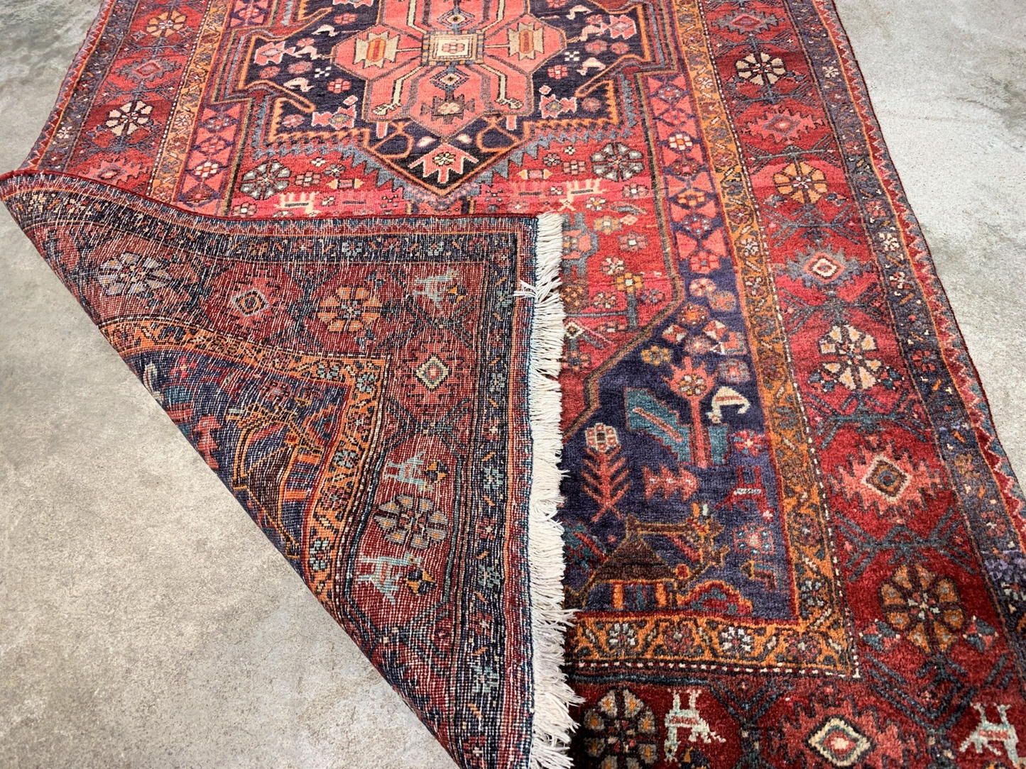 Collector  Item - 4'3"x7'7" Antique Fine 100%  Wool Pile Bidjare Area Rug