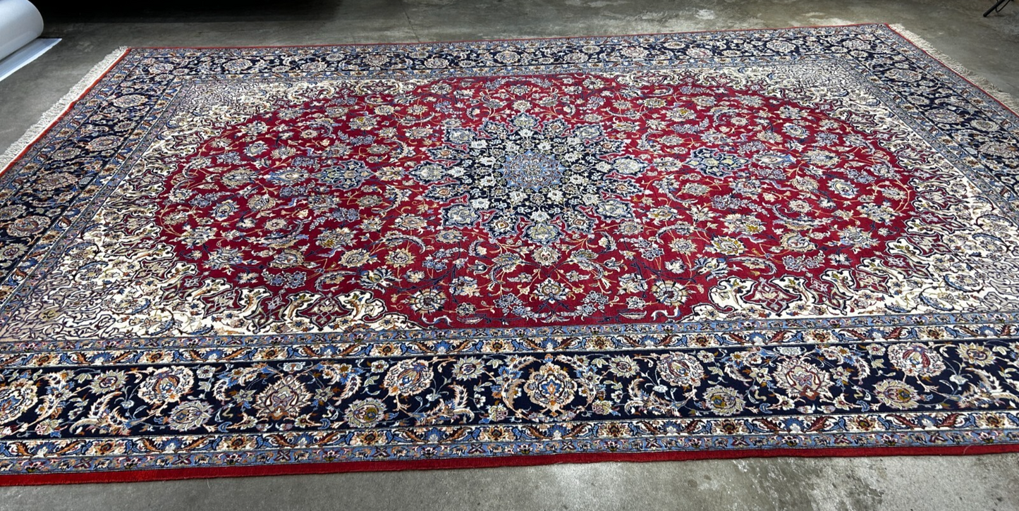 8'1"x11'6" Extra Fine Hand-Knotted Wool & Silk Isfahane Rug