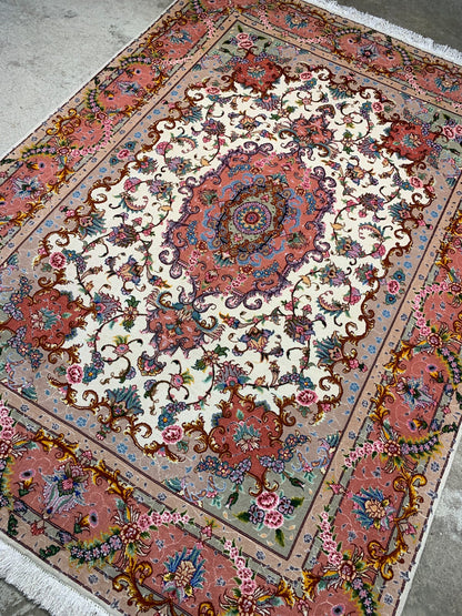 4'11"x6'9" Very Fine Hand-Knotted Wool & Silk Blend Tabrize Rug
