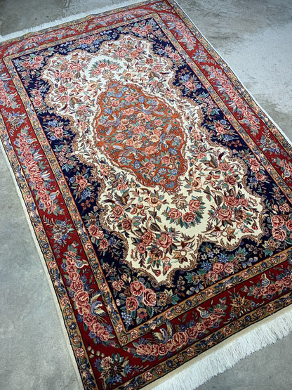 4'2"x6'7" Extra Fine Hand-Knotted Kork Wool Sarouke Rug
