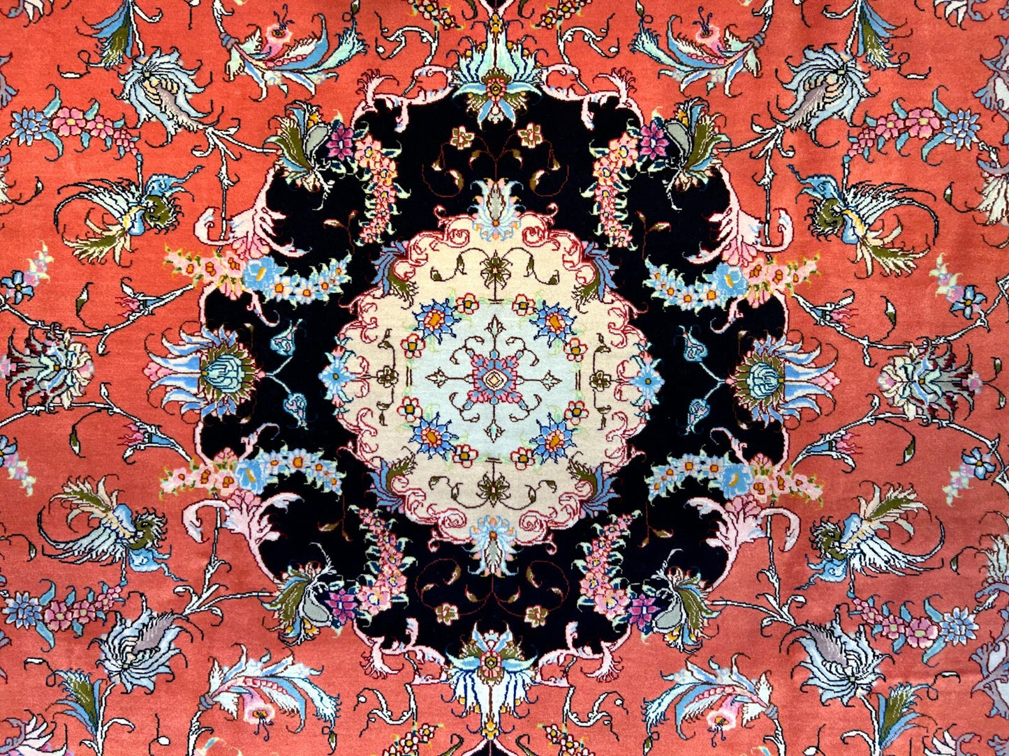 7'x10' Fine Hand-Knotted Wool & Silk Tabrize Rug - Area Carpet