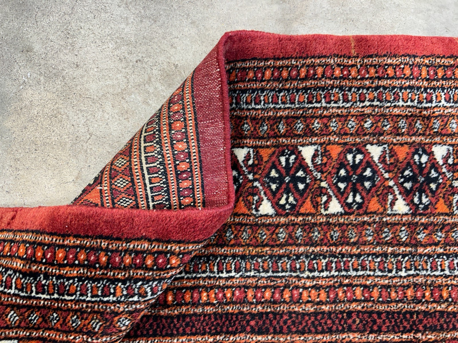 4'2"x6' Hand-Knotted 100% Wool Bokhara Area Rug - Carpet