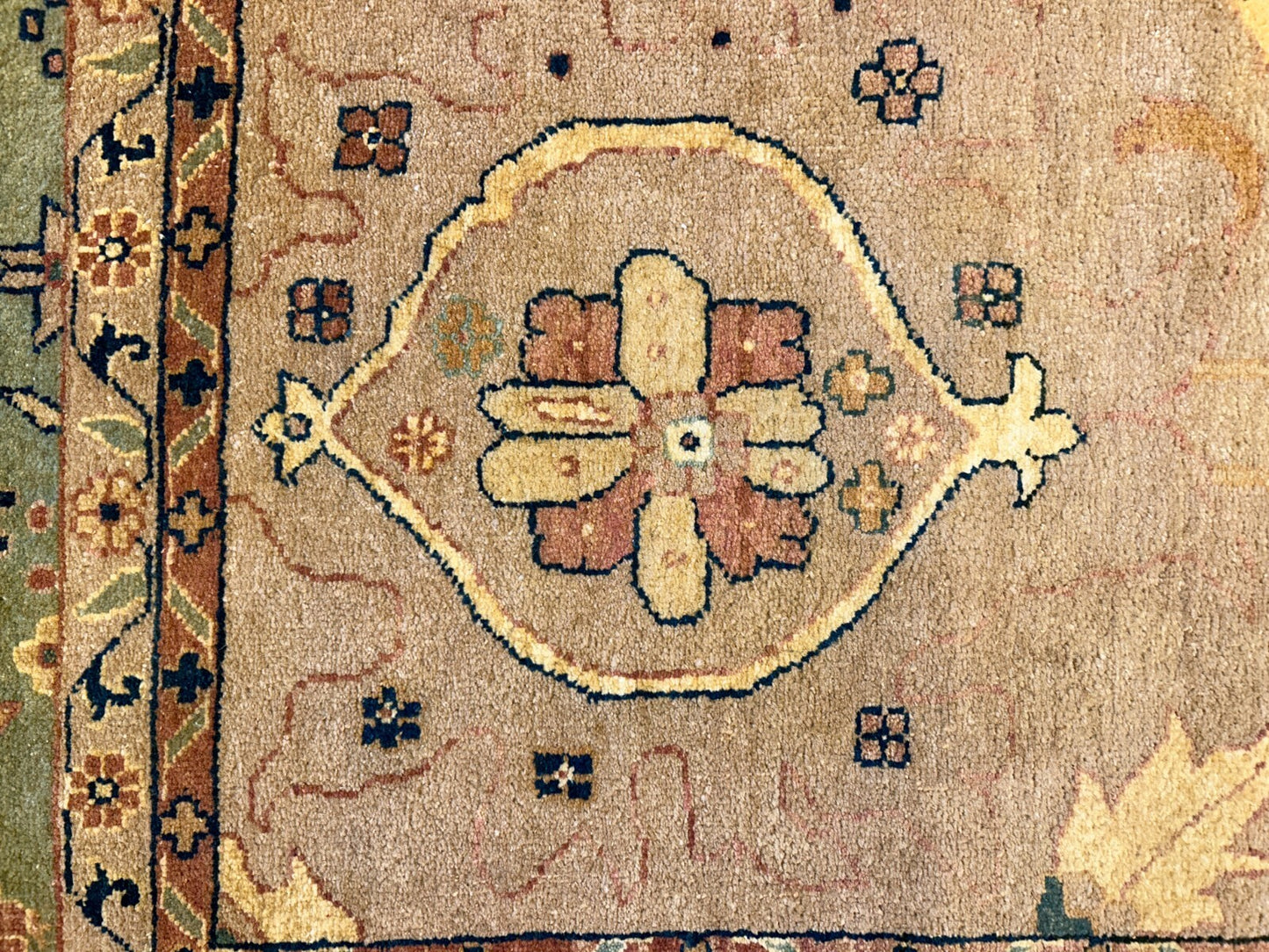 9'x12' Hand-Knotted 100% Wool Pile Hamadane Design Carpet - Area Rug