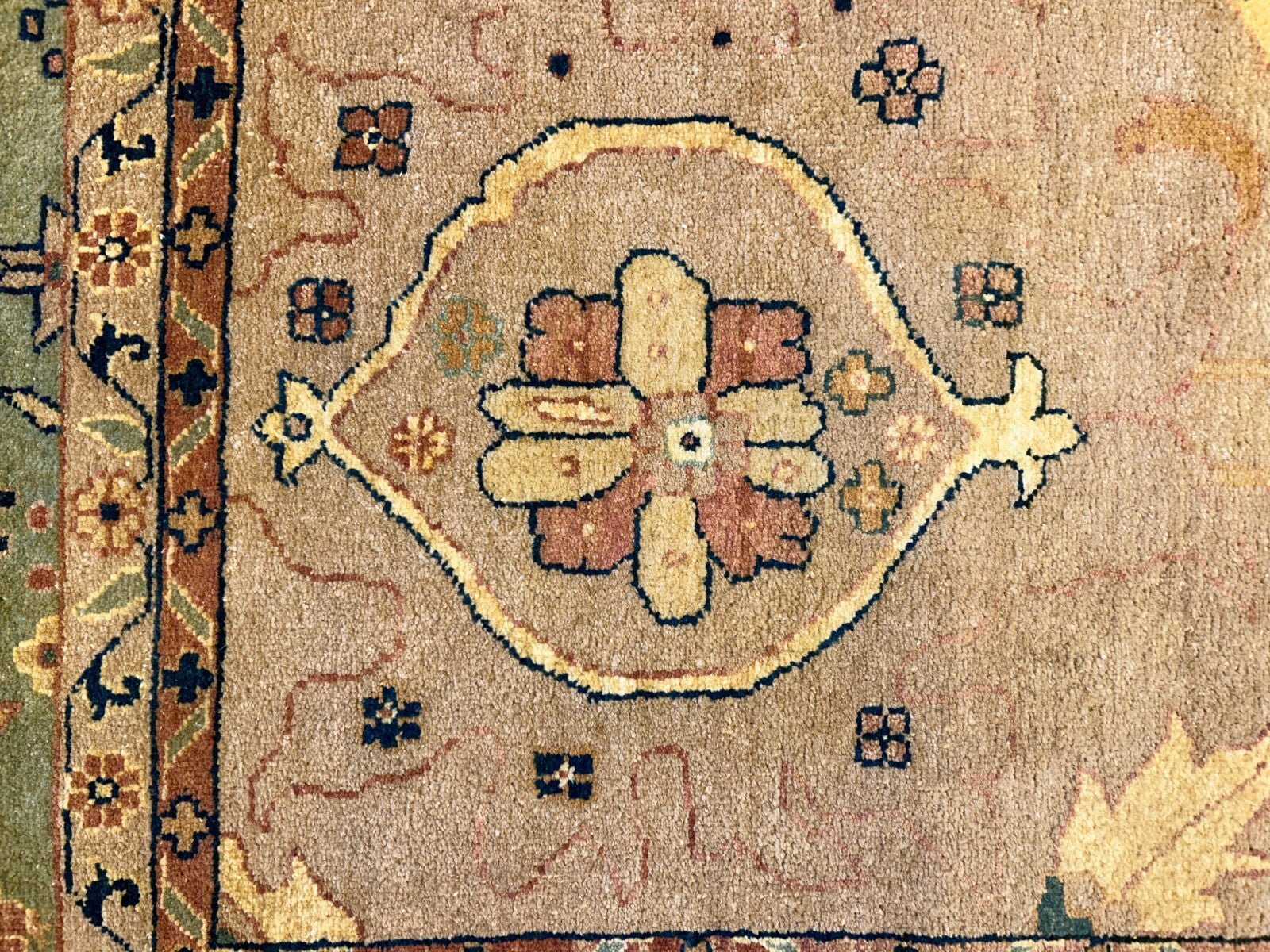 9'x12' Hand-Knotted 100% Wool Pile Hamadane Design Carpet - Area Rug