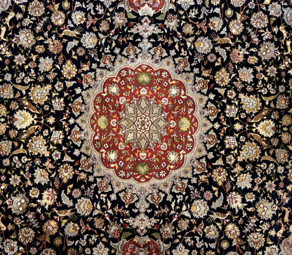 8'7"x12'3" Very Fine Hand-Knotted Wool & Silk Tabrize Area Rug - Carpet