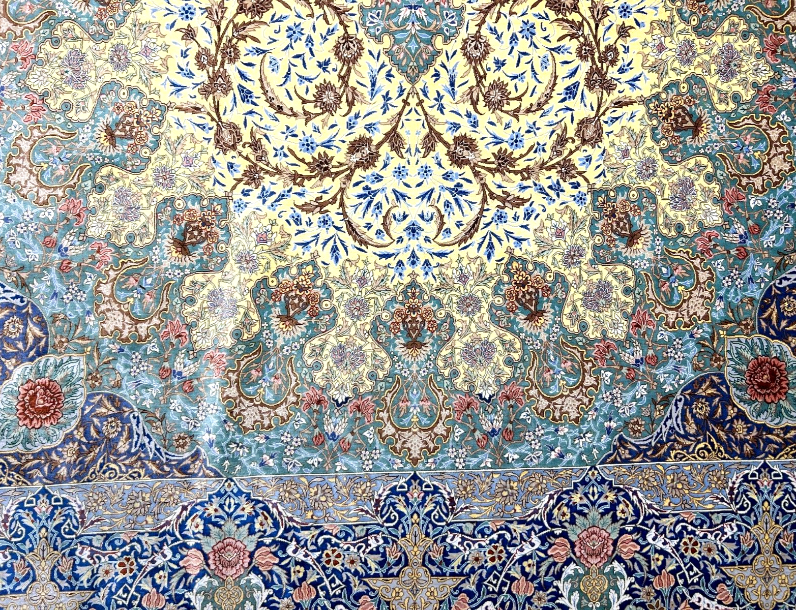 6'5"x10'4" Exquisite Extra-Fine Hand-Knotted 100% Silk Qume Carpet - Area Rug