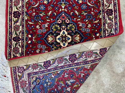 2'2"x4'1" Hand-Knotted 100% Wool Pile Sarouke Rug