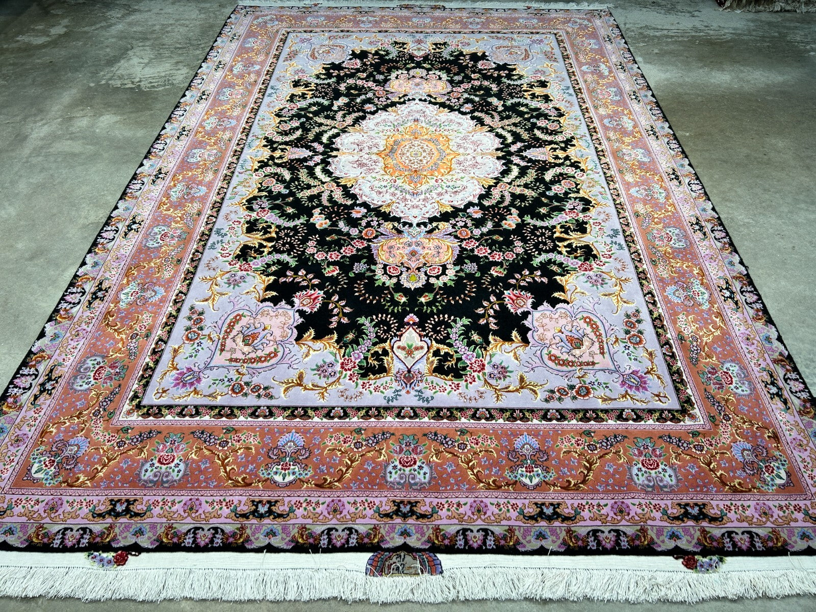 6'8"x10' Extra-Fine Hand-Knotted Wool & Silk Blend Tabrize Carpet - Area Rug