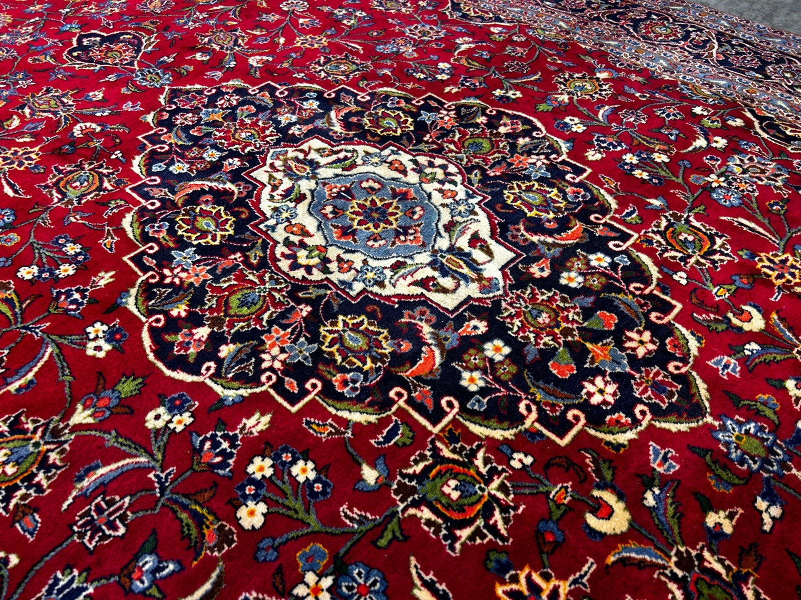 8'2"x12'4" Hand-Knotted 100% Wool Pile Kashane Area Rug - Carpet