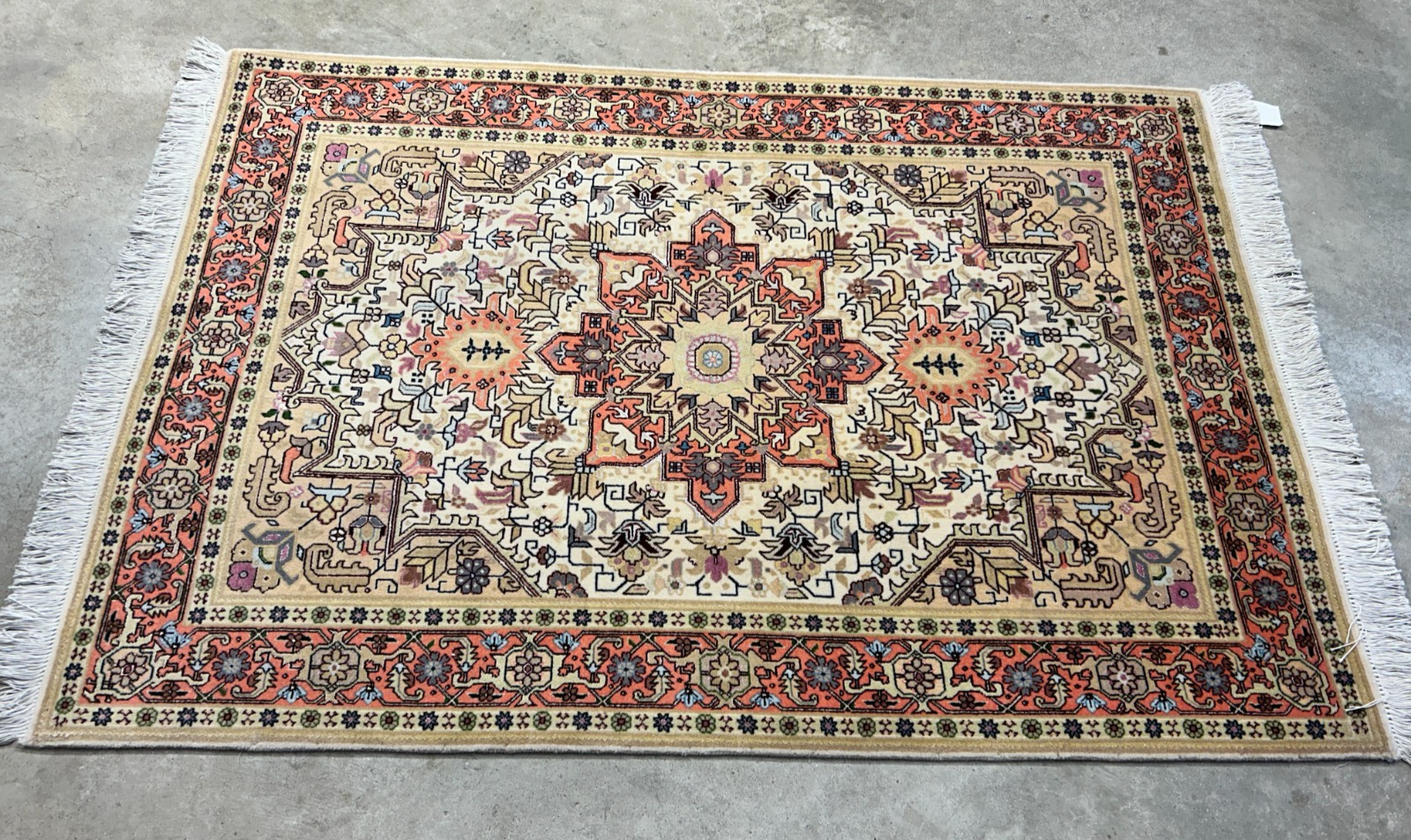 3'4"x4'10'' Hand-Knotted Silk & Wool  Pile Tabrize Area Rug
