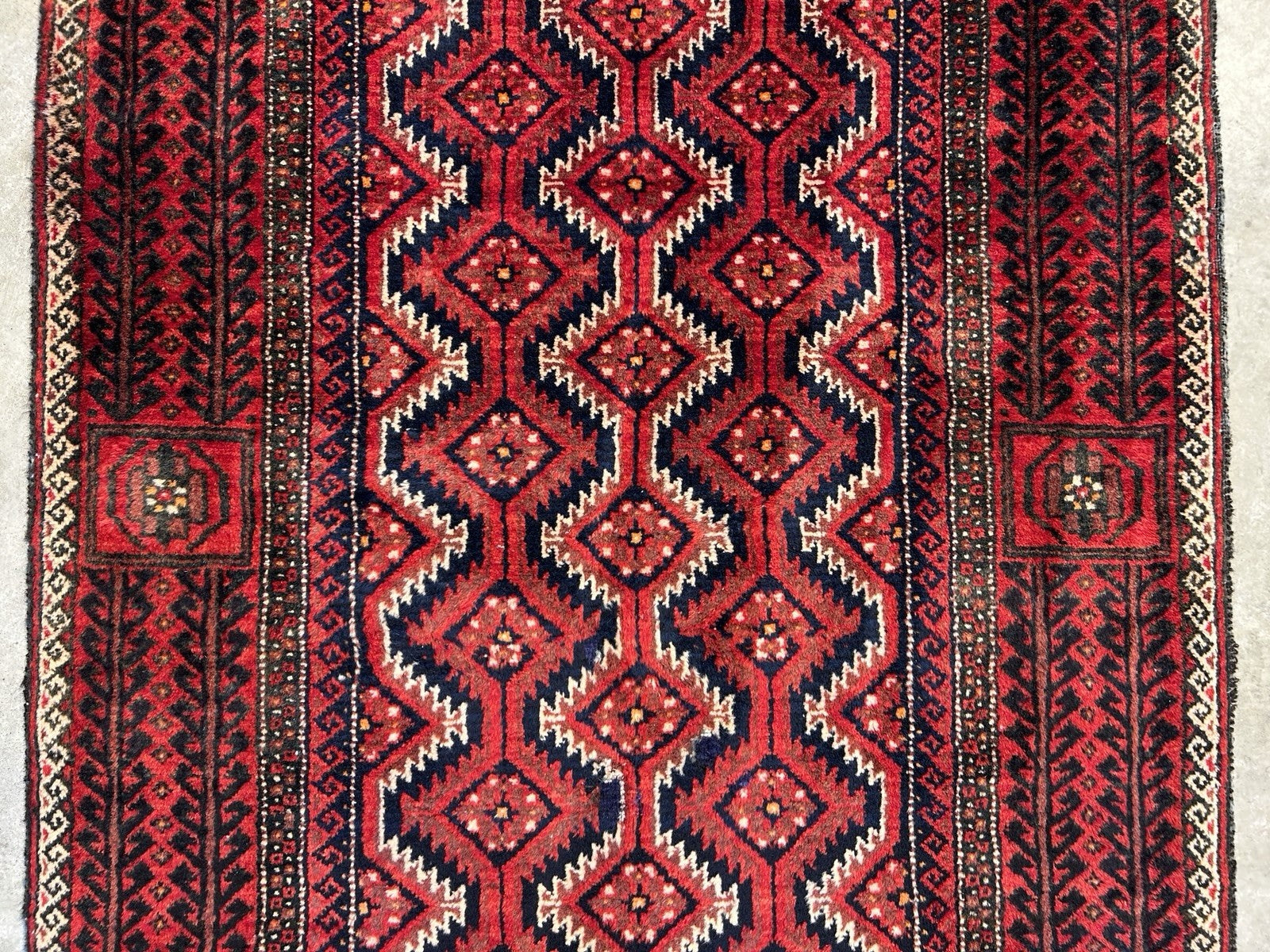 3’3”x6’2” Hand-Knotted 100% Wool Balouchi Area Rug - Carpet