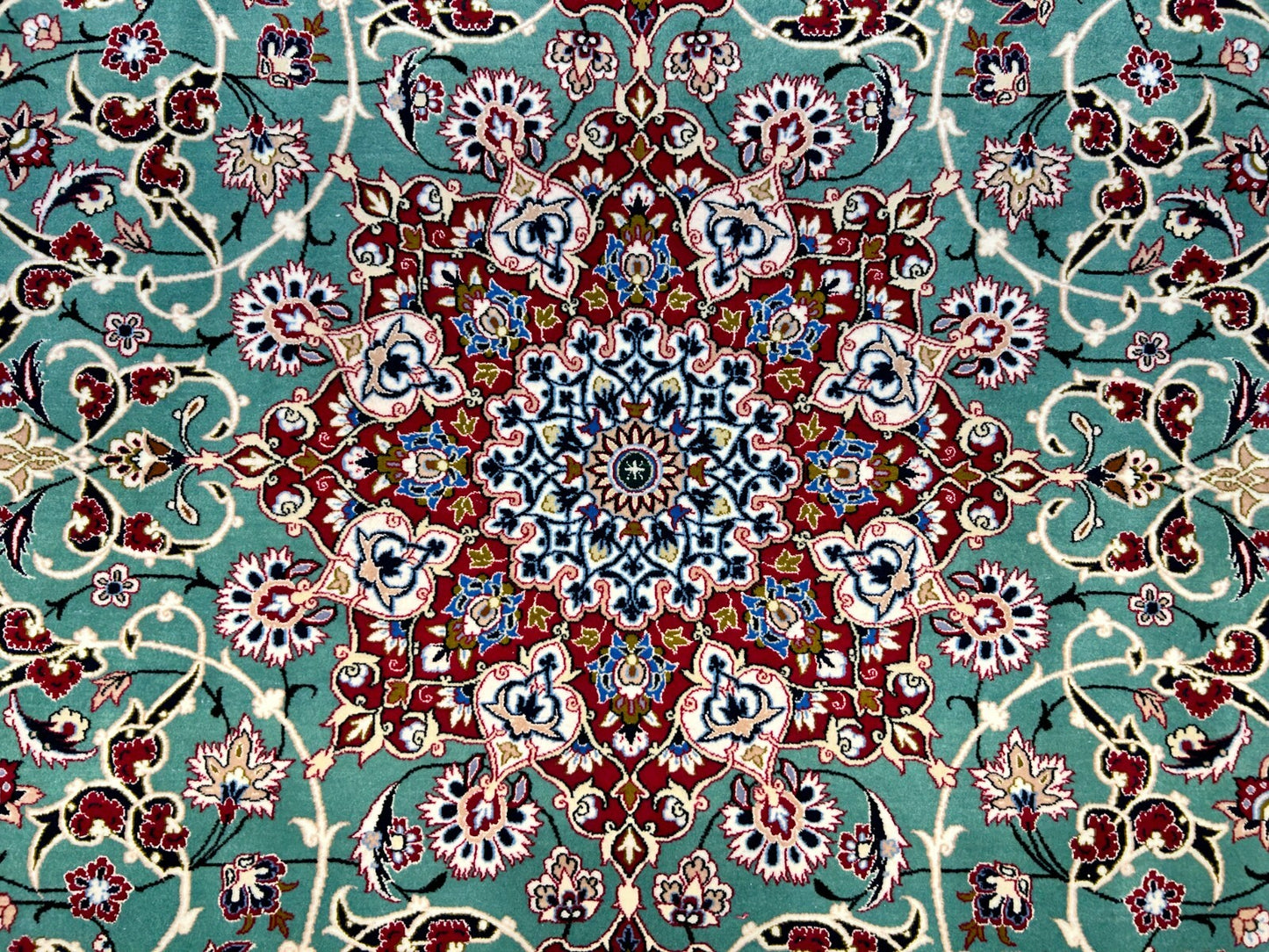 6'9"x10' Extra-Fine Hand-Knotted Wool & Silk Blend Isfahane Area Rug - Signed