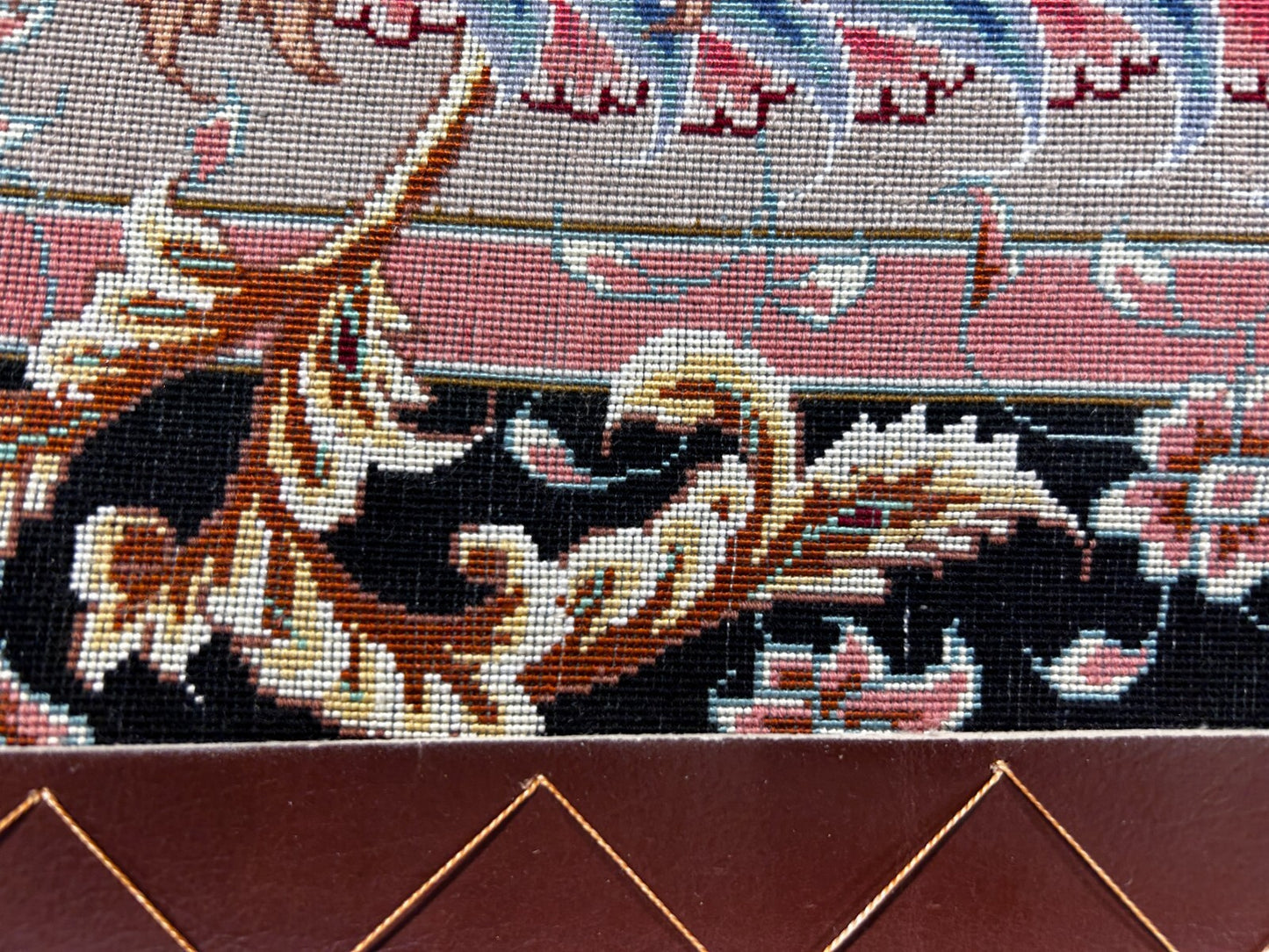 8'2"x11'7'' Hand-Knotted Very Fine Silk & Wool Pile Tabrize Benam Area Rug