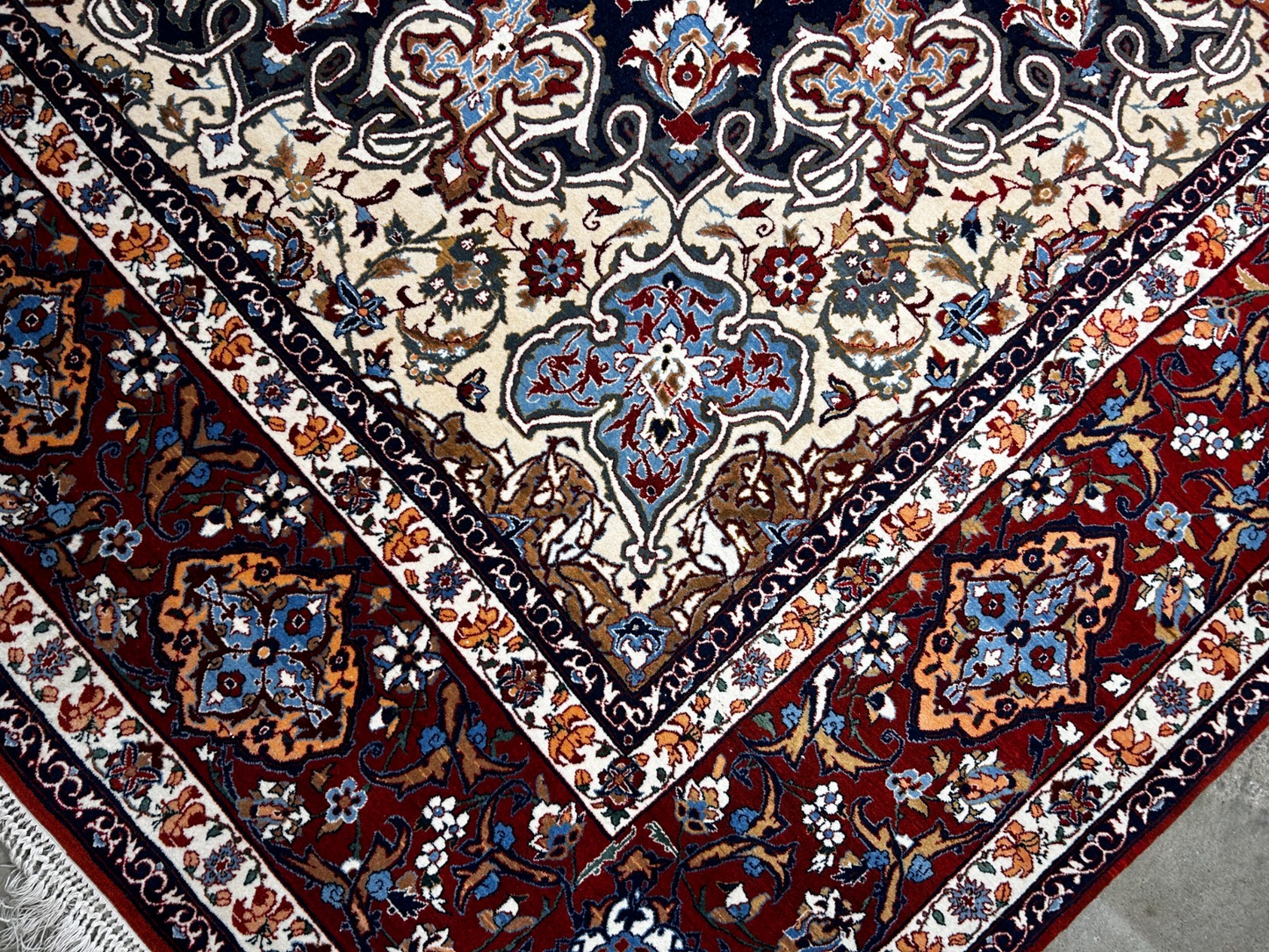 7'9"x12'8" Extra Fine Hand-Knotted Wool & Silk Isfahane Seirafian Rug