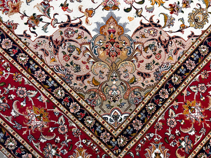 8'3"x11'7'' Very Fine Hand-Knotted Silk & Wool Tabrize Area Rug - Area Carpet