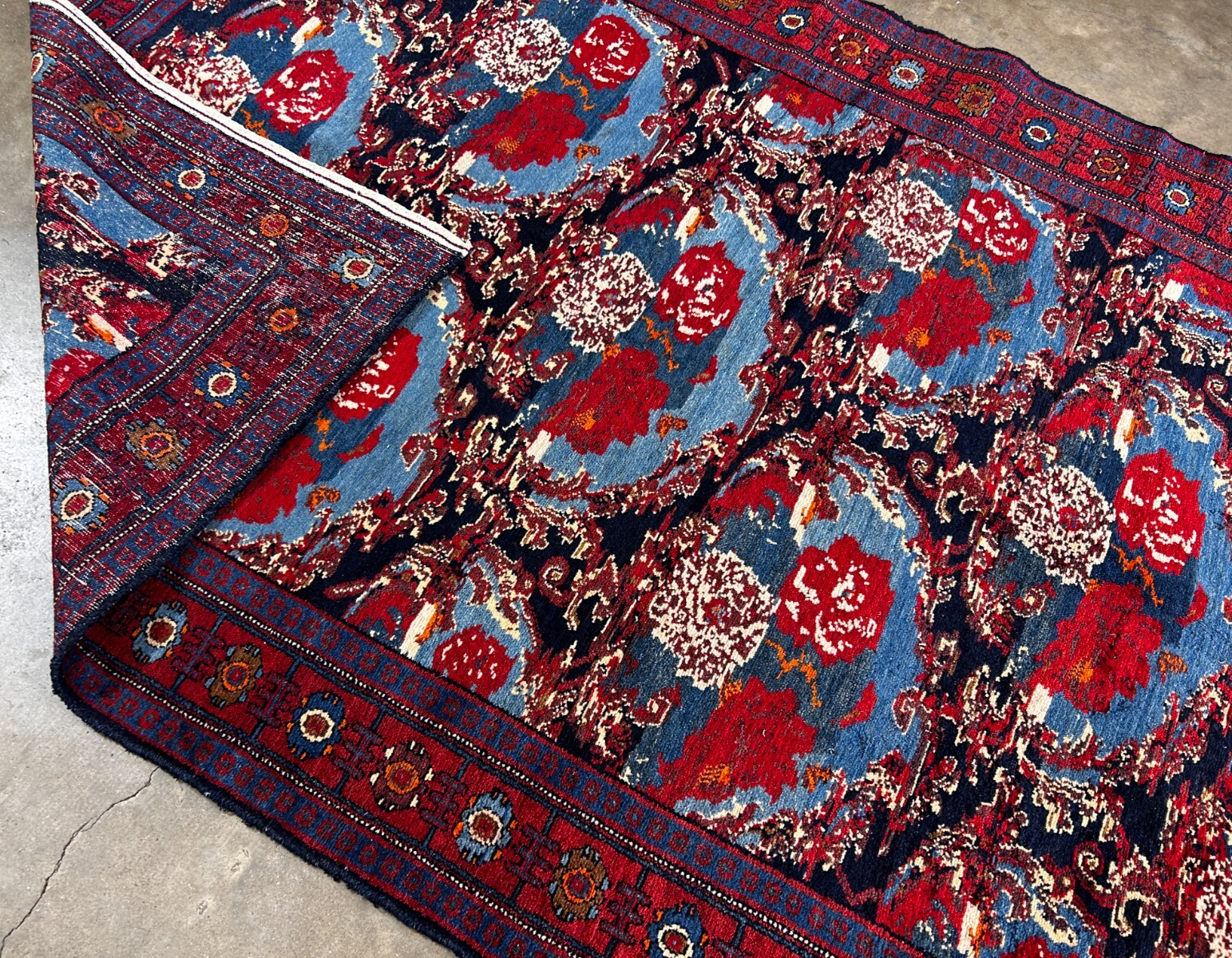 4'9" x 10'0'' Hand-Knotted 100% Lamb Wool Pile Sennehe Area Rug - Carpet