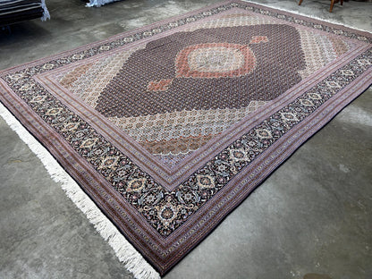 8'3"x11'2" Fine Hand-Knotted Wool & Silk Oriental Rug - Area Carpet