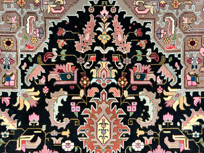 6'6"x9'6" Fine Hand-Knotted Wool & Silk Blend Tabrize Herize Carpet - Area Rug