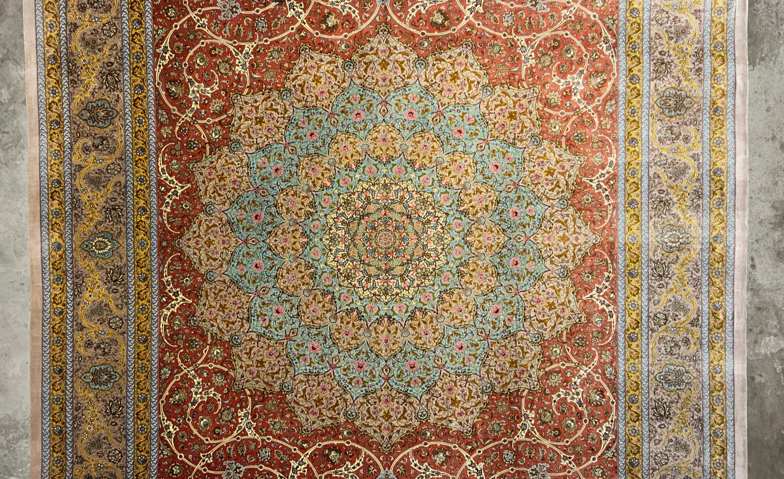 9'9"x13'4" Exquisite Signed Hand-Knotted 100% Silk Qume Rug